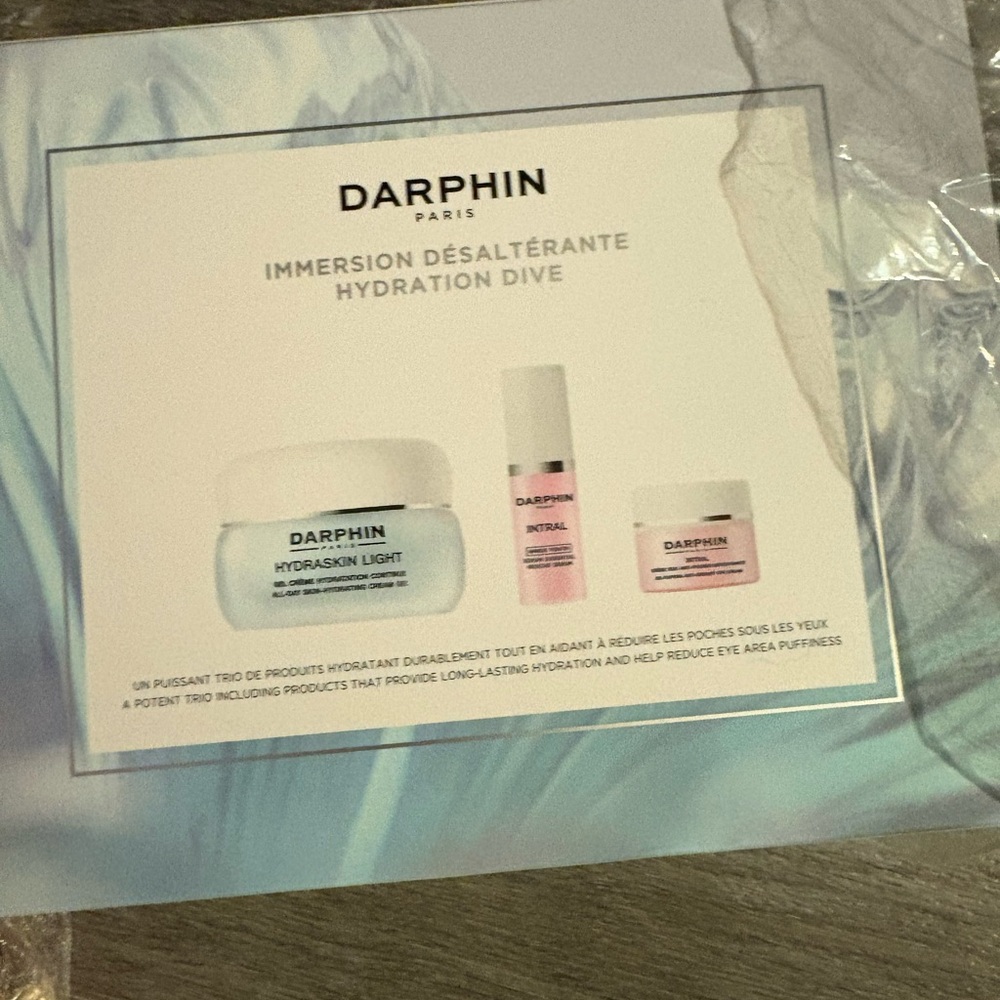 Hydration Dive Skincare Set - Blue and Pink
